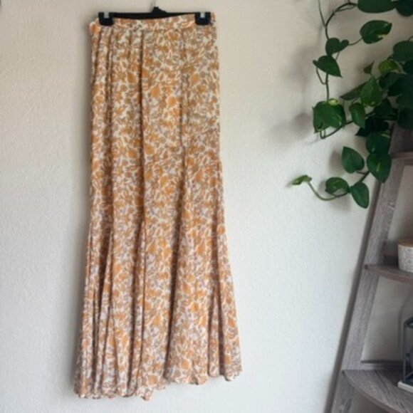Free People Dresses & Skirts - Free People Floral Maxi Skirt – Cream & Tan Boho Print, Size 6